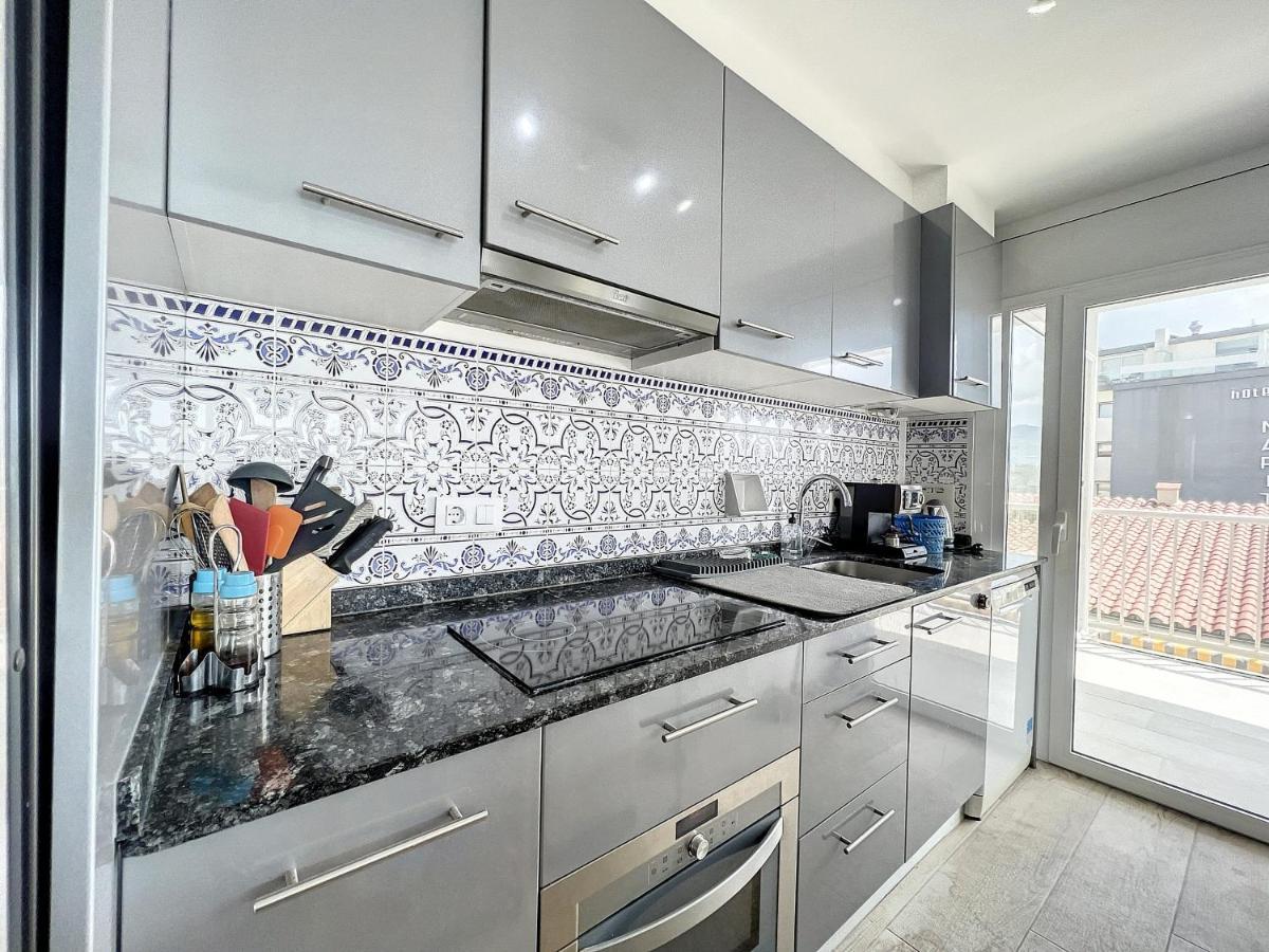 Alexandra 1 Era Linea De Mar, Fantastico Piso Tota Apartment Roses Exterior photo