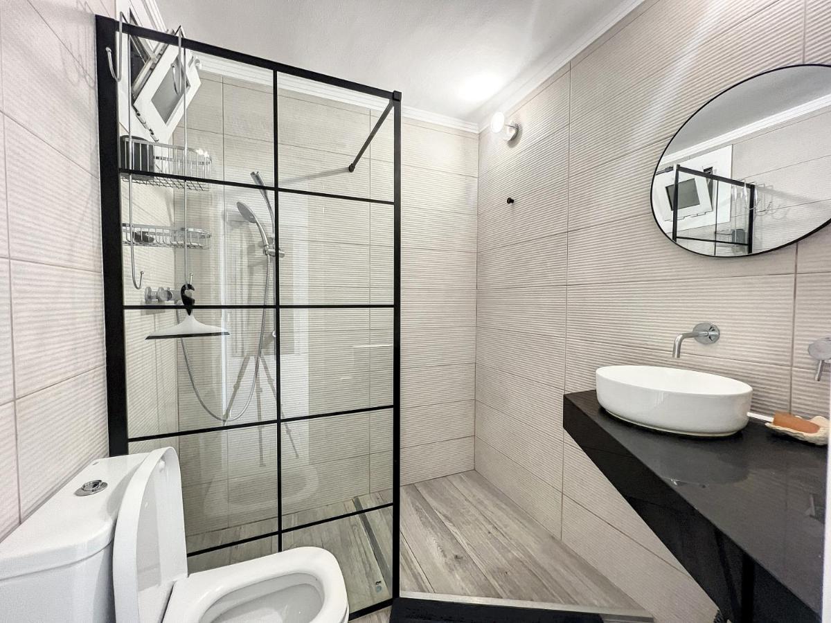 Alexandra 1 Era Linea De Mar, Fantastico Piso Tota Apartment Roses Exterior photo